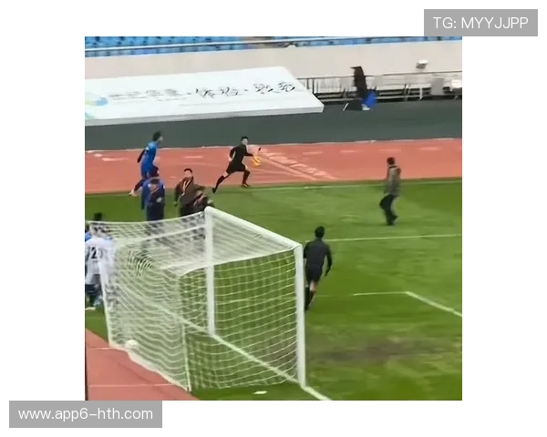 渝超联赛球员袭击裁判，涉事者遭禁赛五年